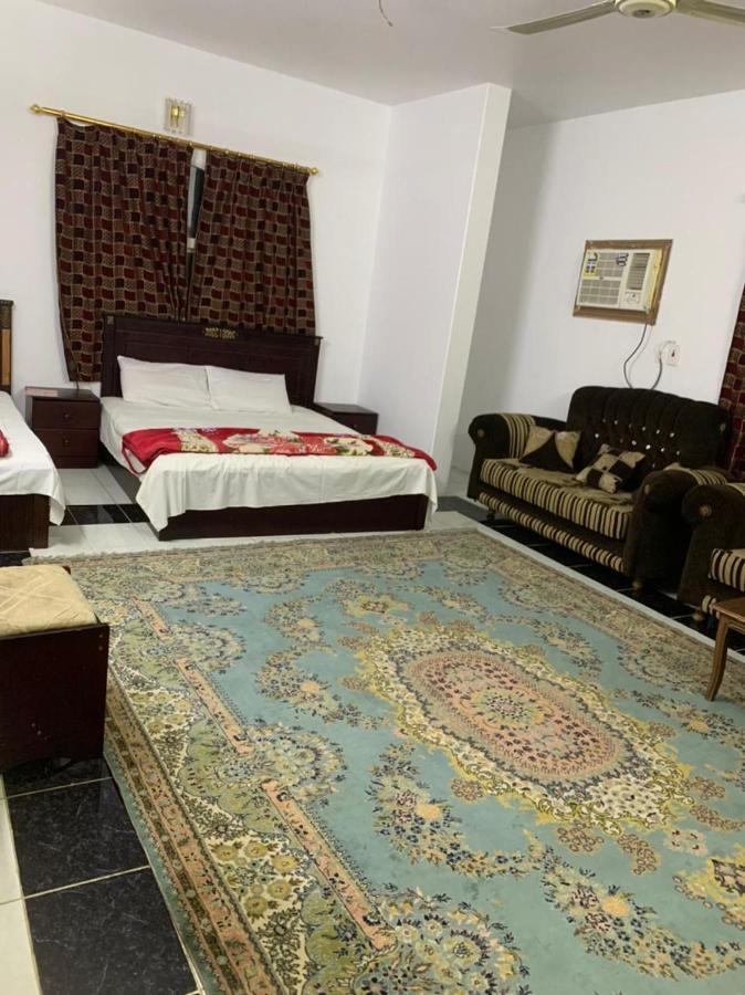 الجاديه الفاخره للوحدات السكنيه 1 Эль-Баха Экстерьер фото